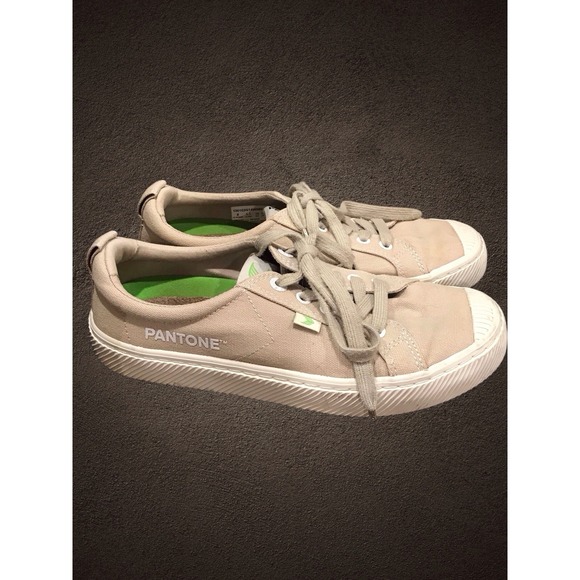 Cariuma Shoes - Cariuma OCA Pantone Beige Tan  Womens Size 8 Canvas Skater‎ Sneakers Shoes Low